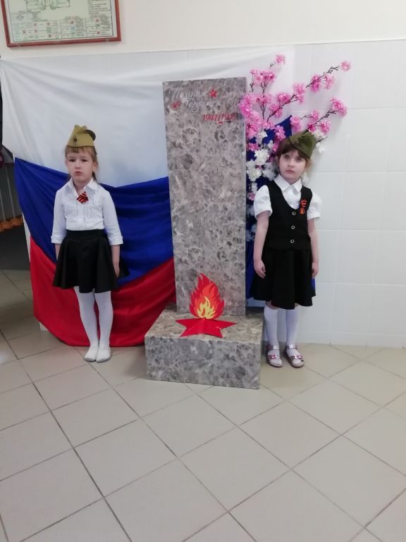 PHOTO-2020-01-18-10-42-20 (1).jpg